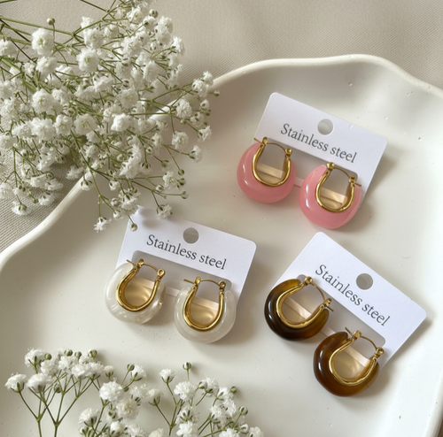 گوشواره رزینی مدل دایرهای با پایه ضد حساسیت با آبکاری رودیوم